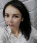 Dating Woman : Ирина, 34 years to Russia  Санкт-Петербург